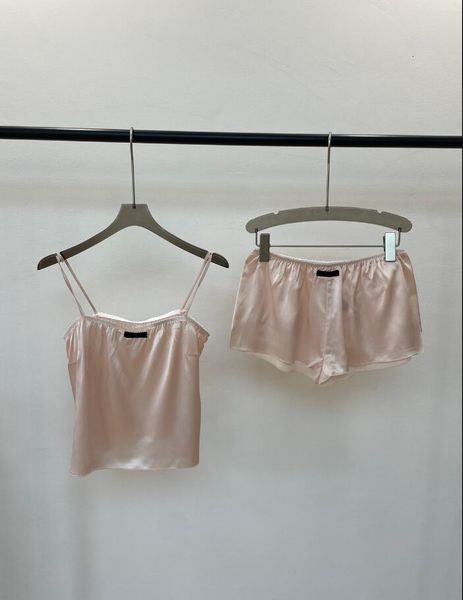 womens tshirt fashion classic trendy luxury designer cloth women summer letter pink suspender shorts set satin pajamas tank 230707, White
womens tshirt fashion classic trendy luxury designer cloth women summer letter pink suspender shorts set satin pajamas tank 230707, White