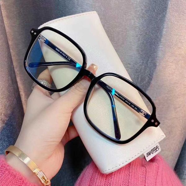 sunglasses 2023 new fragrant grandma candy color flat light plain face glasses female large black frame letter ch4292, White;black
sunglasses 2023 new fragrant grandma candy color flat light plain face glasses female large black frame letter ch4292, White;black