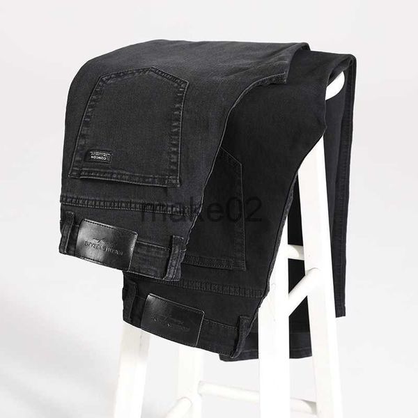 men's jeans 2022 classic men straight jeans homme pantalon streetwear soft black blue masculino denim mans pants x0710
men's jeans 2022 classic men straight jeans homme pantalon streetwear soft black blue masculino denim mans pants x0710