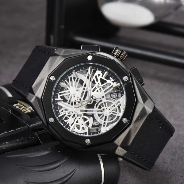 2023 luxury fashion men's skeleton watch 116527 skeleton dial quartz movement business fashion watches, Slivery;brown
2023 luxury fashion men's skeleton watch 116527 skeleton dial quartz movement business fashion watches, Slivery;brown