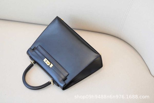 original designer hemrres tote bag 2023kelys bag kelys classic handbag one shoulder cross body box leather pure handmade
original designer hemrres tote bag 2023kelys bag kelys classic handbag one shoulder cross body box leather pure handmade