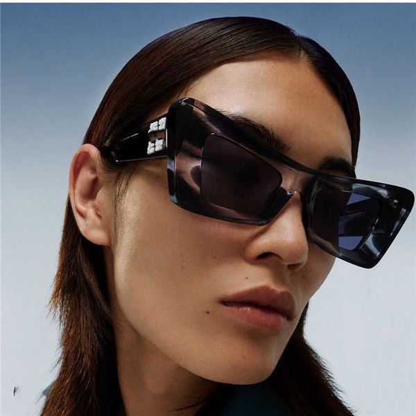 Designer top OFF W sunglasses Off new fashion trendsetter White Sunglasses Cat Eye Sunglasses oeri027
Designer top OFF W sunglasses Off new fashion trendsetter White Sunglasses Cat Eye Sunglasses oeri027