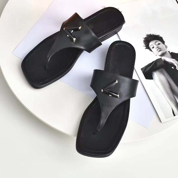 luxury brand shoe summer sandals designer slippers slides floral brocade genuine leather flip flops man women shoes sandal effortlessly casu, Black
luxury brand shoe summer sandals designer slippers slides floral brocade genuine leather flip flops man women shoes sandal effortlessly casu, Black