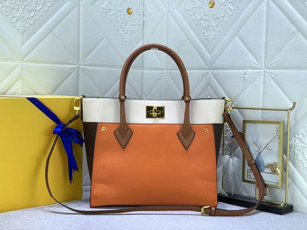 designer classic large fashion shoulder tote bags on my side pm handbag soft calfskin womens crossbody wallet messenger bag
designer classic large fashion shoulder tote bags on my side pm handbag soft calfskin womens crossbody wallet messenger bag