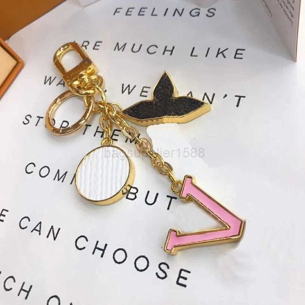 designer keychain luxury fashion classic brand key buckle letter design handmade gold keychains mens womens bag pendant s, Silver
designer keychain luxury fashion classic brand key buckle letter design handmade gold keychains mens womens bag pendant s, Silver