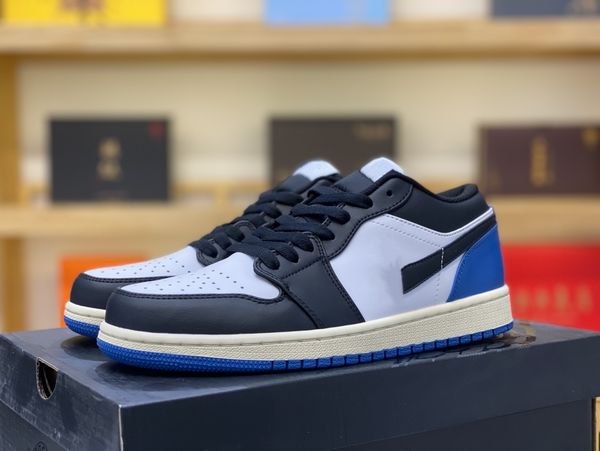 here's to buy another 1s golf royal toe basketball shoes jumpman 1 low blue white black outdoor designer sneakers
here's to buy another 1s golf royal toe basketball shoes jumpman 1 low blue white black outdoor designer sneakers