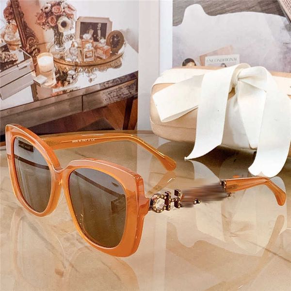 xiao xiang family sunglasses xiaoxiangjia new personalized letter sunglasses with legs ins xin lei li nian same plate ch5422b 1iq11, White;black
xiao xiang family sunglasses xiaoxiangjia new personalized letter sunglasses with legs ins xin lei li nian same plate ch5422b 1iq11, White;black