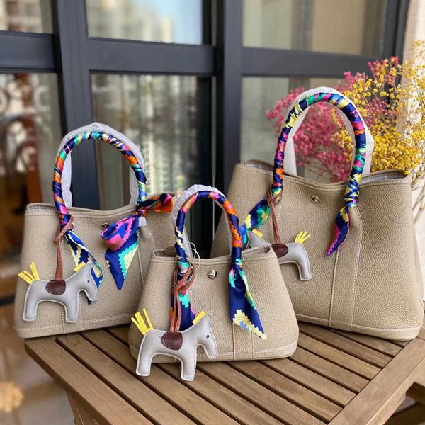 garden party bags designer texture togo new pattern cowhide garden bag fashionable simple handbag large capacity commuter tote for women8qg3
garden party bags designer texture togo new pattern cowhide garden bag fashionable simple handbag large capacity commuter tote for women8qg3