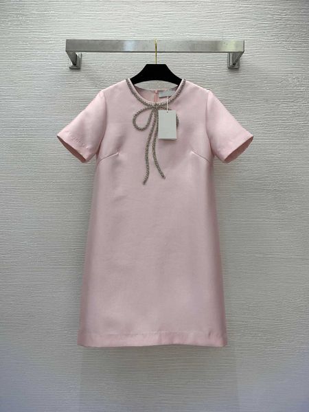 23ss summer dresses women dress womens designer clothing temperament bow tied beads set with diamonds versatile slim a version short sleeve, Black;gray
23ss summer dresses women dress womens designer clothing temperament bow tied beads set with diamonds versatile slim a version short sleeve, Black;gray