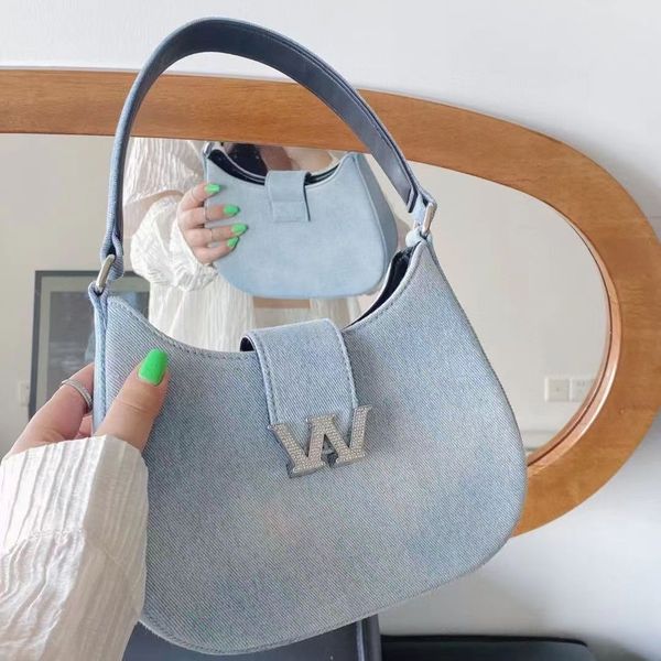 designer tote le5a7 saddle underarm bag women's purse tramp luxury designer tote shoulder bag mirror quality metal letter clutch crossb
designer tote le5a7 saddle underarm bag women's purse tramp luxury designer tote shoulder bag mirror quality metal letter clutch crossb