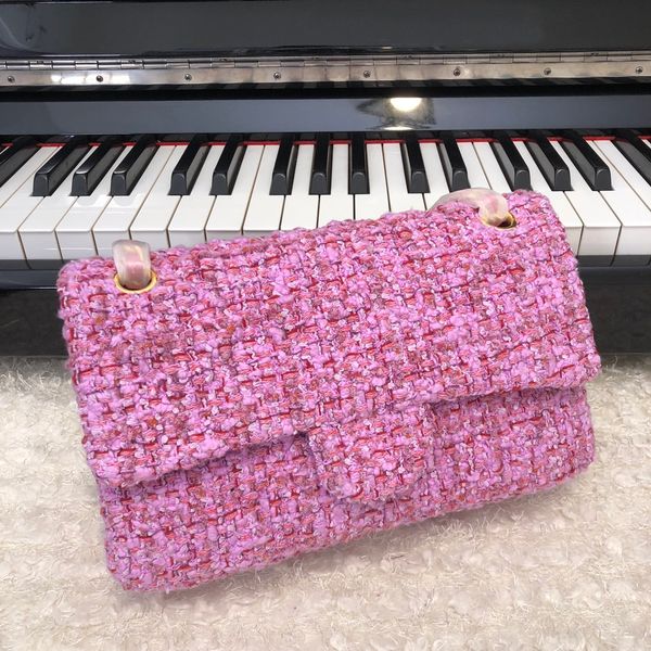 2023 autumn tweed fashion classic bags matelasse chain cross body shoulder famous luxury classic designer quilted purse handbag
2023 autumn tweed fashion classic bags matelasse chain cross body shoulder famous luxury classic designer quilted purse handbag