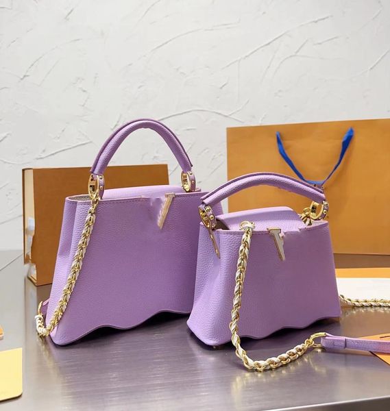 loulsvutt capucines bb designer crossbody bag shoulder bag luxurys purses womens high end material logo luxurys handbags 5a+ totebag designe
loulsvutt capucines bb designer crossbody bag shoulder bag luxurys purses womens high end material logo luxurys handbags 5a+ totebag designe