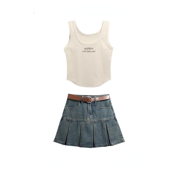women s jumpsuits rompers 2023 american spice y2k summer short denim skirt high waist pleated retro blue goth 230711, Black;white
women s jumpsuits rompers 2023 american spice y2k summer short denim skirt high waist pleated retro blue goth 230711, Black;white