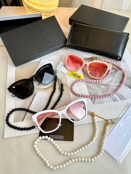 2023 quality new ch5487 box pearl chain pendant for women uv sun protection high edition sunglasses, White;black
2023 quality new ch5487 box pearl chain pendant for women uv sun protection high edition sunglasses, White;black
