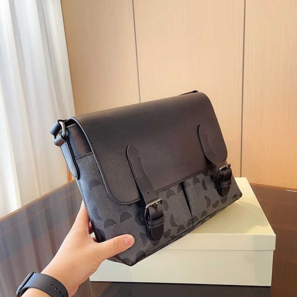 cross body bags purses designer bag men classic messenger bag women vintage leather work crossbody handbags 230711
cross body bags purses designer bag men classic messenger bag women vintage leather work crossbody handbags 230711