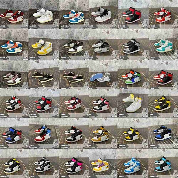 new mini 3d stereo sneaker keychain kids key ring gift luxury shoes keychains car handbag key basketball shoes key maps, Silver
new mini 3d stereo sneaker keychain kids key ring gift luxury shoes keychains car handbag key basketball shoes key maps, Silver