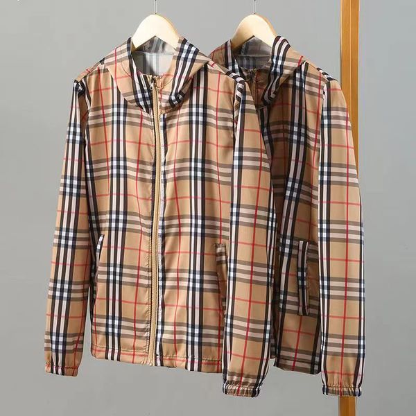 men's jackets designer mens jacket spring autumn coat windrunner fashion hooded sunscreen clothing sports windbreaker casual zipper coa, Black;brown
men's jackets designer mens jacket spring autumn coat windrunner fashion hooded sunscreen clothing sports windbreaker casual zipper coa, Black;brown