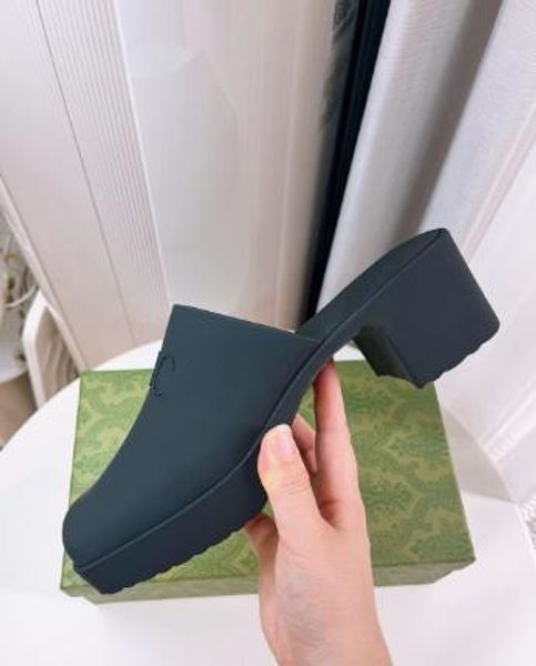 european and american new thick bottom chunky heel semi closed toe slippers candy color simple beach travel high heel jelly sandals, Black
european and american new thick bottom chunky heel semi closed toe slippers candy color simple beach travel high heel jelly sandals, Black