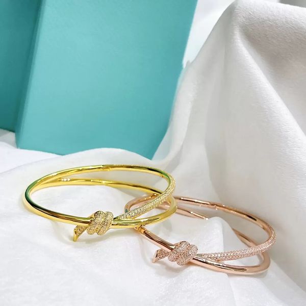 bracelet designer gold bracelet double rope ladies several 18k gold and silver shiny crystal diamond bracelet jewelry, Black
bracelet designer gold bracelet double rope ladies several 18k gold and silver shiny crystal diamond bracelet jewelry, Black