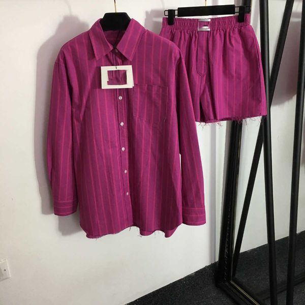 23ss women shorts sets casual suit womens designer clothing comfortable cotton stripe long sleeve single breasted shirt elastic waist shorts, White
23ss women shorts sets casual suit womens designer clothing comfortable cotton stripe long sleeve single breasted shirt elastic waist shorts, White