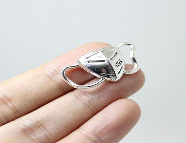30pcs mask charm 30x15x45mm antique silver tone alloy mask charms pendants conector diy for jewellery making necklace3355838, Bronze;silver
30pcs mask charm 30x15x45mm antique silver tone alloy mask charms pendants conector diy for jewellery making necklace3355838, Bronze;silver