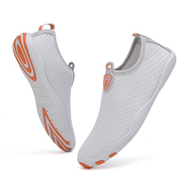 water shoes men water shoes women aqua shoes barefoot sport sneakers quick-dry outdoor footwear shoes for the sea swimming beach wading 2307, Black
water shoes men water shoes women aqua shoes barefoot sport sneakers quick-dry outdoor footwear shoes for the sea swimming beach wading 2307, Black