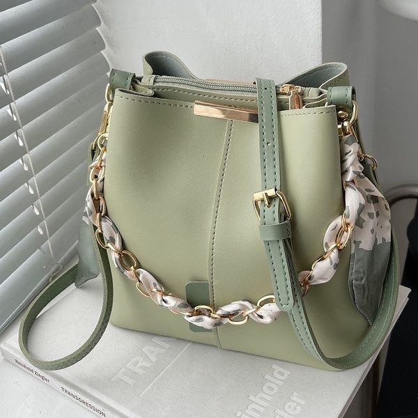 evening bags women fashion silk scarf entangled metal chain crossbody bag lady elegant shoulder female luxury pu leather handbag 230711
evening bags women fashion silk scarf entangled metal chain crossbody bag lady elegant shoulder female luxury pu leather handbag 230711