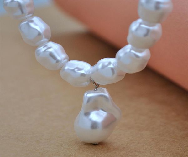 white pearl necklace female irregular shape pendant coarse neck choker accessories2955053, Silver
white pearl necklace female irregular shape pendant coarse neck choker accessories2955053, Silver