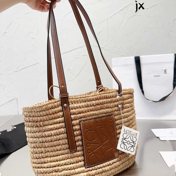 luxury designer totes bag fashion 2023 women beach bags summer straw woven large capacity underarm handbags transparent hand single shoulder
luxury designer totes bag fashion 2023 women beach bags summer straw woven large capacity underarm handbags transparent hand single shoulder