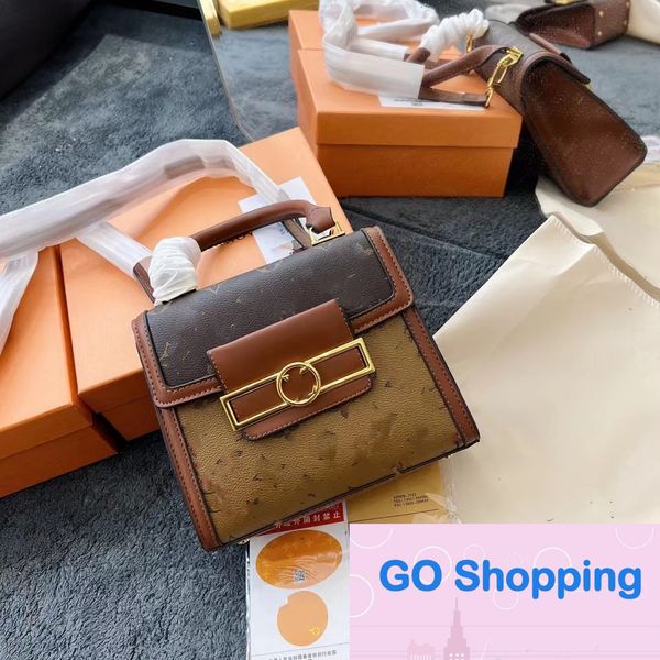 high-end women's bags presbyopic color matching messenger bag shoulder crossbody chain handbag
high-end women's bags presbyopic color matching messenger bag shoulder crossbody chain handbag