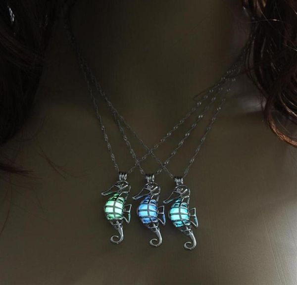 luminous animal design pendant necklace seahorse cage necklace with clavicle chain creative sea horse jewelry dangle choker neckla7797720, Silver
luminous animal design pendant necklace seahorse cage necklace with clavicle chain creative sea horse jewelry dangle choker neckla7797720, Silver