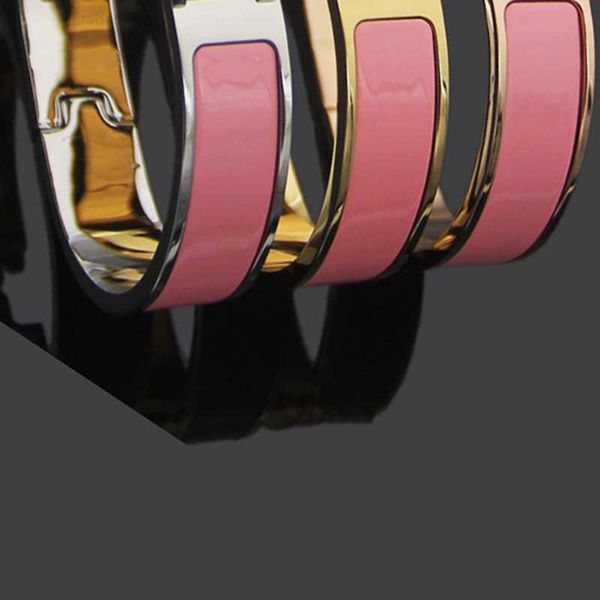 designer bracelet luxury brand her max womens letter buckle bangle cuff with original velvet bag rose gold silver bracelets all stainless st, Black
designer bracelet luxury brand her max womens letter buckle bangle cuff with original velvet bag rose gold silver bracelets all stainless st, Black
