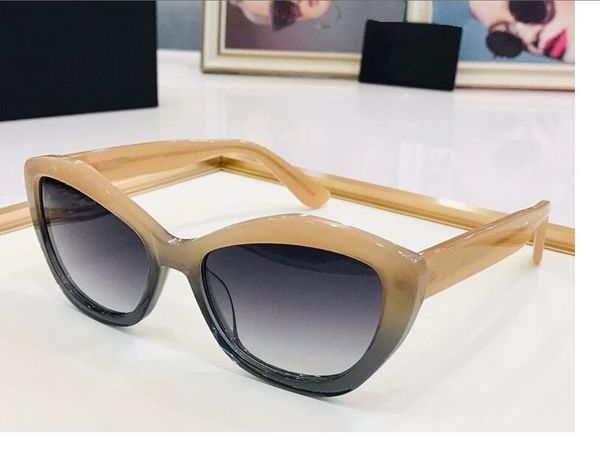 2023 women men sunglasses beige black width plank full frame light purple gradient color butterfly glasses available with box, White;black
2023 women men sunglasses beige black width plank full frame light purple gradient color butterfly glasses available with box, White;black