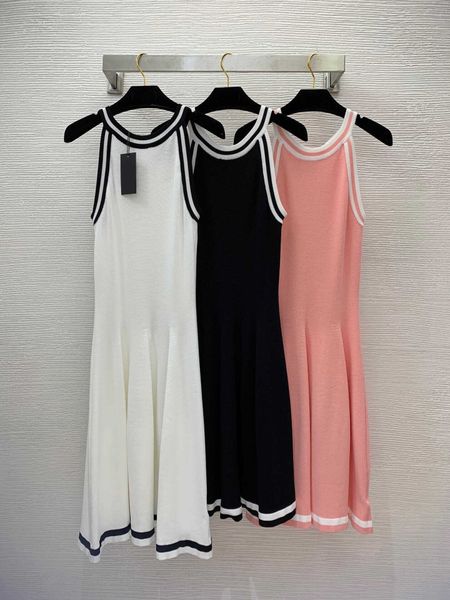 23ss summer dresses women dress womens designer clothing elegant style contrast edge off shoulder strap knit dress umbrella skirt women clot, Black;gray
23ss summer dresses women dress womens designer clothing elegant style contrast edge off shoulder strap knit dress umbrella skirt women clot, Black;gray