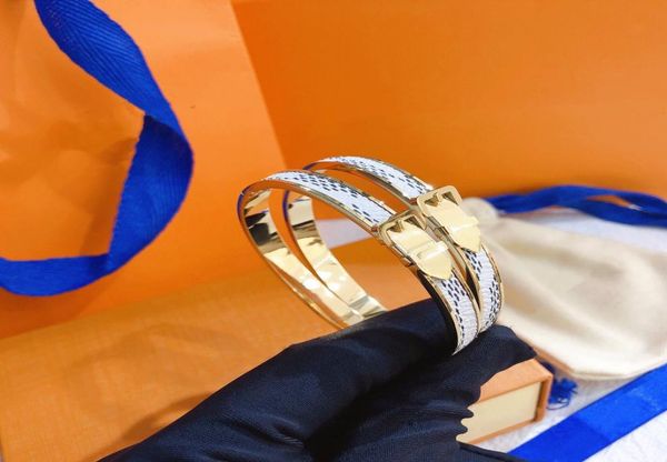 bracelets bangle designer jewelry bracelet stainless steel man mens 8 color gold buckle for men and woman fashion jewelry bangles1820484, Black
bracelets bangle designer jewelry bracelet stainless steel man mens 8 color gold buckle for men and woman fashion jewelry bangles1820484, Black
