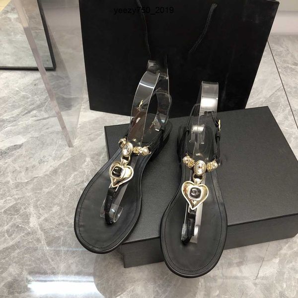 outdoor channel ccity designer beach shoes luxury laj543 sandals fashion slippers women classic flat shoes slides high quality
outdoor channel ccity designer beach shoes luxury laj543 sandals fashion slippers women classic flat shoes slides high quality