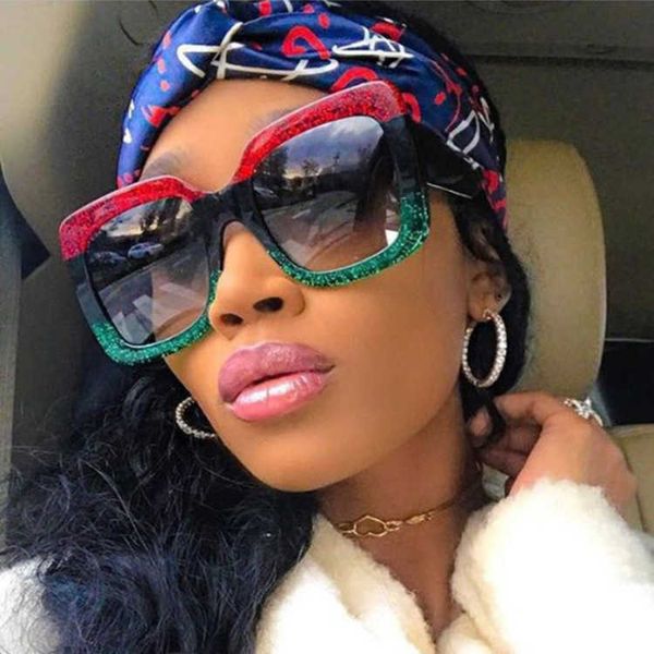 new women's fashion large frame multi color mosaic shining pink sunglasses street p glasses, White;black
new women's fashion large frame multi color mosaic shining pink sunglasses street p glasses, White;black