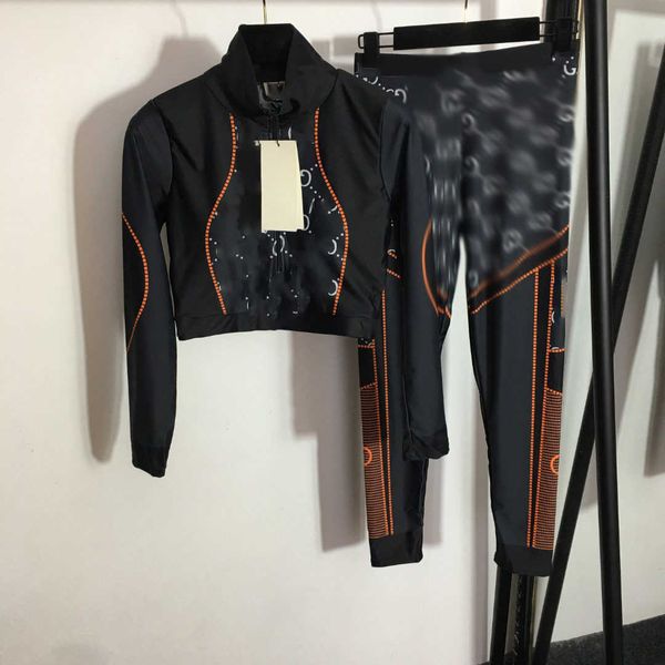 23ss women tracksuit yoga suit womens designer clothing yoga set letter printed standing neck long sleeve slim fit elastic slim fit bottom w, Gray
23ss women tracksuit yoga suit womens designer clothing yoga set letter printed standing neck long sleeve slim fit elastic slim fit bottom w, Gray