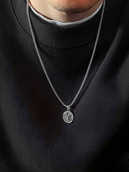fashionable and popular men figure detail round pendant necklace alloy for jewelry gift and for a stylish look, Silver
fashionable and popular men figure detail round pendant necklace alloy for jewelry gift and for a stylish look, Silver