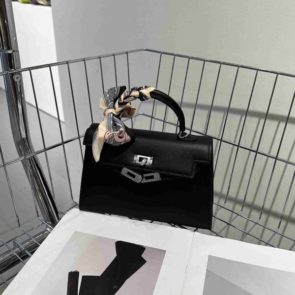 factory outlet wholesale h home kelys tote bags for sale the kaili bag comes in two sizes 22 inch and 25 with cowhide palm pattern material
factory outlet wholesale h home kelys tote bags for sale the kaili bag comes in two sizes 22 inch and 25 with cowhide palm pattern material