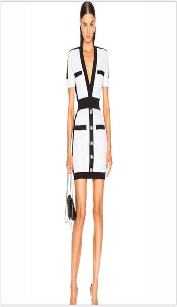 style personality new original design women039s metal buckles waisthigh dress slim vneck stretch ol style wor7003685, White;black
style personality new original design women039s metal buckles waisthigh dress slim vneck stretch ol style wor7003685, White;black