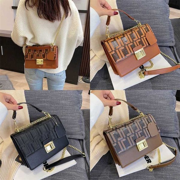evening bags embossed designer bags shoulder bag women classic print handbags designers square chain bag messenger chain lady crossbody purs
evening bags embossed designer bags shoulder bag women classic print handbags designers square chain bag messenger chain lady crossbody purs