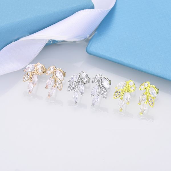 new designer jewelry stud t earrings in 18k gold with diamonds fashion party wedding engagement accessories earrings for women gift, Golden;silver
new designer jewelry stud t earrings in 18k gold with diamonds fashion party wedding engagement accessories earrings for women gift, Golden;silver