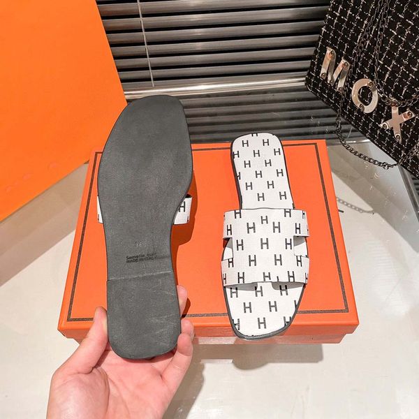 luxury brand shoe summer sandals designer slippers slides floral brocade genuine leather flip flops man women shoes sandal effortlessly casu, Black
luxury brand shoe summer sandals designer slippers slides floral brocade genuine leather flip flops man women shoes sandal effortlessly casu, Black