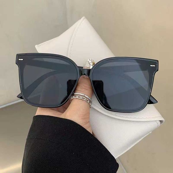 designer sunglasses fashion luxury brand 2023 new g sunglasses one horizontal meter nail women's anti ultraviolet large frame live broa, White;black
designer sunglasses fashion luxury brand 2023 new g sunglasses one horizontal meter nail women's anti ultraviolet large frame live broa, White;black