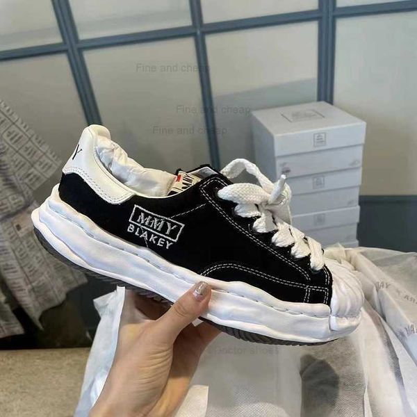 maison mihara yasuhiro mmy casual shoes og sole mens sneakers sports leather womens miharayasuhiro low cut canvas skate shoes stc trainers c, Black
maison mihara yasuhiro mmy casual shoes og sole mens sneakers sports leather womens miharayasuhiro low cut canvas skate shoes stc trainers c, Black