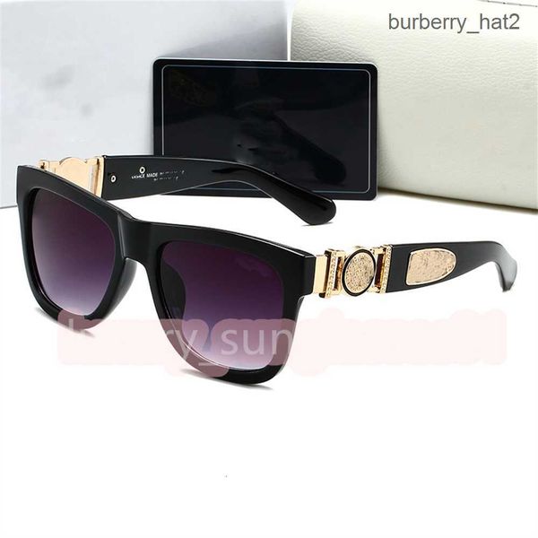 designer sunglasses 8369 for women and men fashion model special protection letter big leg double beam frame outdoor brands design alloy dia, White;black
designer sunglasses 8369 for women and men fashion model special protection letter big leg double beam frame outdoor brands design alloy dia, White;black