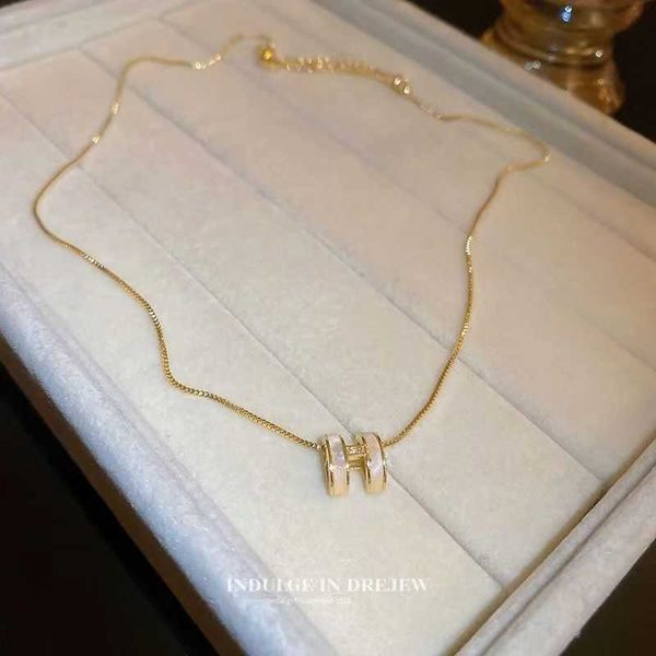 women's summer luxury design high sense 2022 versatile small fragrance h necklace gold delicate collar chain, Silver
women's summer luxury design high sense 2022 versatile small fragrance h necklace gold delicate collar chain, Silver