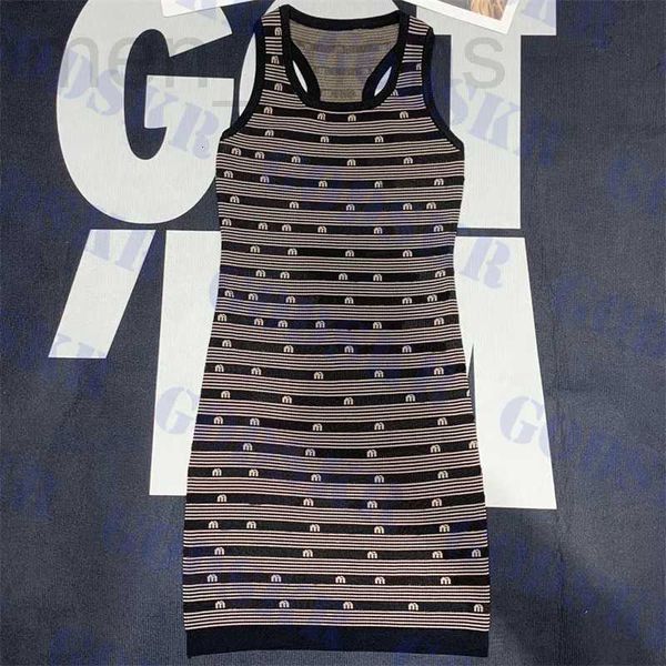 women's sweaters designer brown striped dress tanks skirt for women knitted long dresses utlu, White;black
women's sweaters designer brown striped dress tanks skirt for women knitted long dresses utlu, White;black