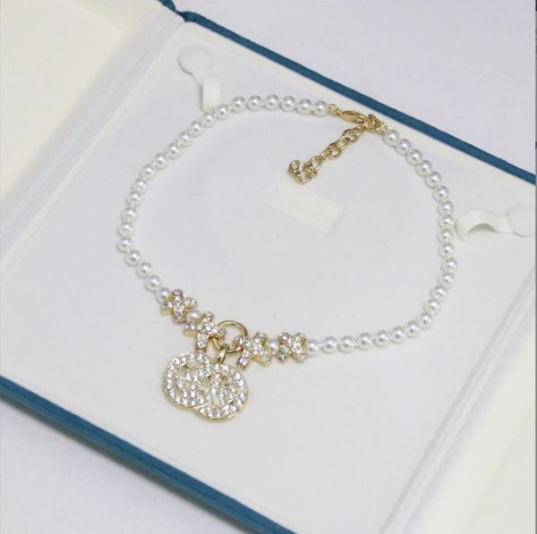 pendant necklaces european and american fashion designer brand jewelry cross full diamond letter pendant pearl gentle temperament fashion, Silver
pendant necklaces european and american fashion designer brand jewelry cross full diamond letter pendant pearl gentle temperament fashion, Silver